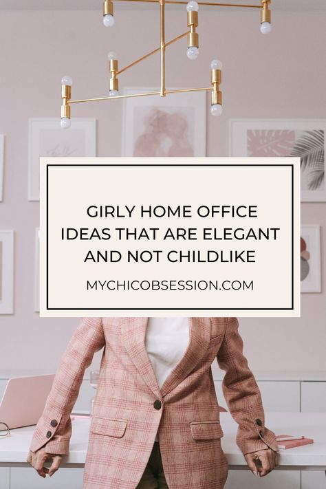 If you are in desperate need of a home office makeover to improve your work-from-home life, then here you’ll find plenty of feminine home office ideas from professional designers to get your creative juices flowing. These girly home office ideas are pretty as they are functional. Woman’s Office Design, Women's Office Ideas, Blush Pink And Gold Office, Feminine Professional Office, Woman Office Wallpaper, She Office Ideas, Small Feminine Home Office, Cute Home Offices, Feminine Home Office Inspiration