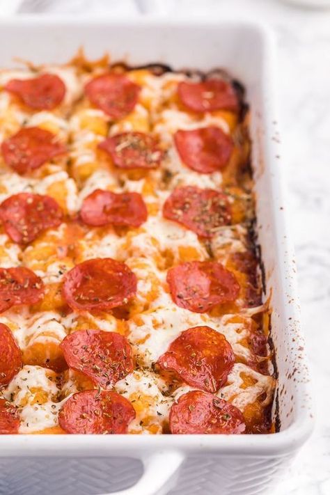 Pizza Tater Tot Casserole, Tot Recipes, Oven Dinners, Tailgate Treats, Easy Tater Tot Casserole, Easy Tater Tots, Easy Casseroles, Simply Stacie, Tater Tot Casserole Recipes