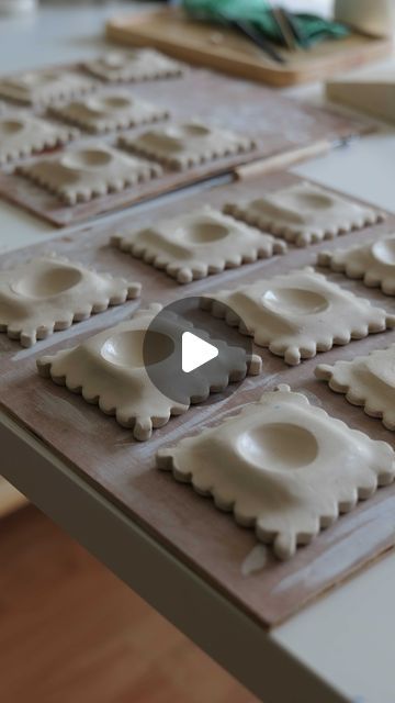 Sarah Louise Jour 🌸 on Instagram: "Making raviolis ✨👩‍🍳 Using porcelain Clay from @keaneceramics . . . . . #potterytutorial #pottery #ceramics #ceramicsobsessed #ceramicart #art #porcelain #clay #clayart #handmade #madewithlove #spoonholder #ceramicartist #potter #smallbusiness #poterylife #boobooclay" Ravioli Spoon Rest Ceramic, Clay Spoon Rest Pottery, Hand Molding Clay Ideas, Pottery Spoon Rests, Ravioli Spoon Rest, Clay Spoon Rest Diy, Ceramic Spoon Rest Pottery, Ceramic Spoons How To Make, Ceramic Workshop Ideas