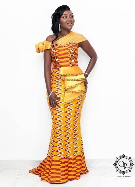 Ghanian Wedding Dress, Ghana Wedding Dress, Ghanian Wedding, Kente Outfits, Kente Designs, Engagement Gown, African Hair Wrap, African Traditional Wedding Dress, Kente Dress