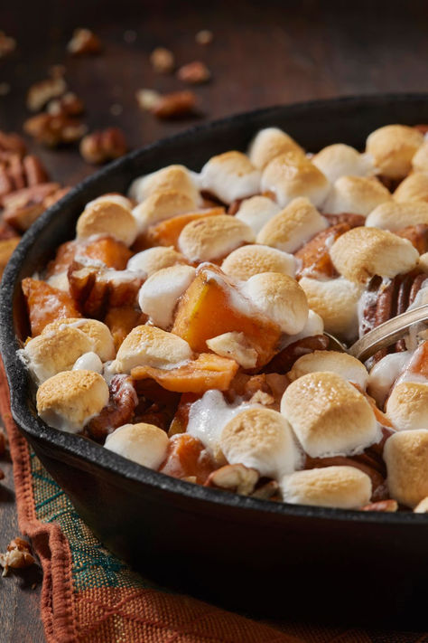 Paula Deen Candied Yams With Marshmallows Recipe For Sweet Potatoes Marshmallows, Sweet Potato Recipes W Marshmellows, Brown Sugar Yams Recipe, Candied Yams With Marshmallows Canned, Praline Yams Recipe, Holiday Yams Recipe, Orange Praline Yams, Fresh Candied Yams With Marshmallows, Candied Yams Fresh Sweet Potatoes