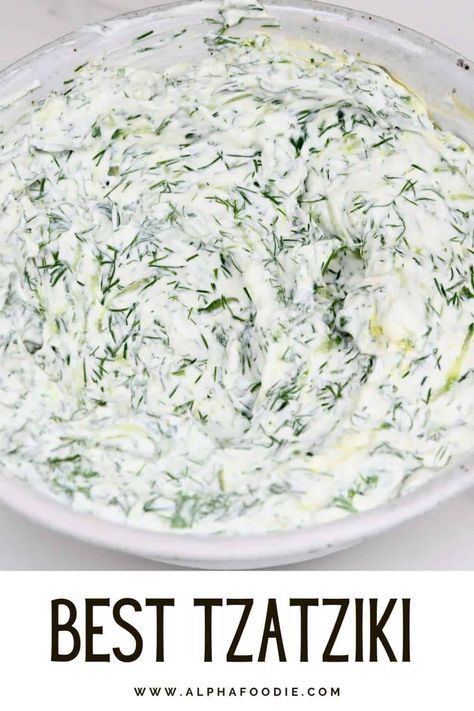 Gyro Sauce, Gyro Recipes, Taziki Sauce, Greek Tzatziki Recipe, Greek Tzatziki, Greek Sauce, Dips Recipes, Tzatziki Sauce Recipe, Greek Gyros