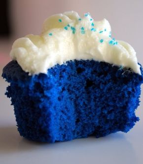 Blue Velvet Cupcakes, Blue Velvet Cakes, Red Velvet Cupcake, Velvet Cupcakes, Red Velvet Cake, Cakes For Boys, Velvet Cake, Food Cakes, Shower Cakes