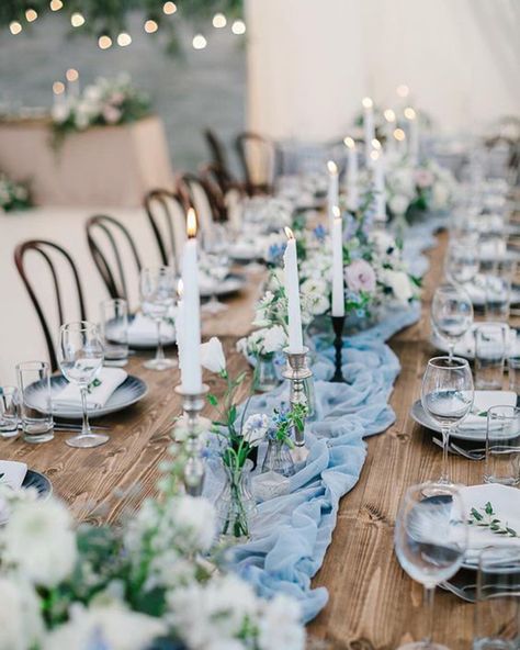 Romantic Dusty Blue Mountain Wedding Inspiration | Brooke Invitation Suite Light Blue Wedding Colors, Cheap Wedding Table Centerpieces, Blue Wedding Centerpieces, Wedding Table Designs, Tafel Decor, Blue Wedding Inspiration, Light Blue Wedding, Wedding Floral Centerpieces, Blue Themed Wedding