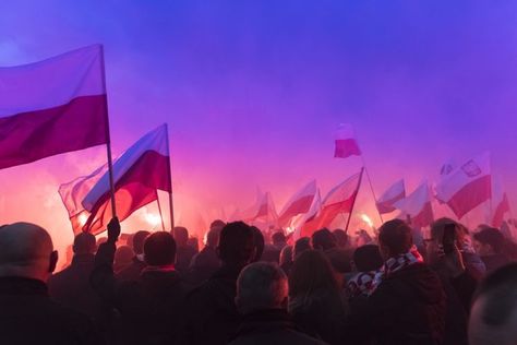 Independence Day History, Polish Traditional Costume, Independence Day Pictures, Flag Aesthetic, Polish Flag, Euphoria Quote, Independence Day Quotes, Poland Flag, Patriotic Pictures