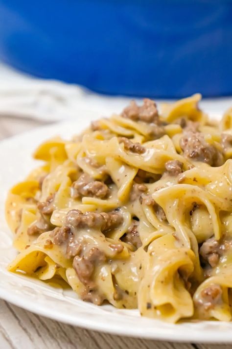 Homemade Hamburger Helper - THIS IS NOT DIET FOOD Hamburger Helper Recipes, Ground Beef Stroganoff, Ground Beef Pasta, Ground Beef Dishes, Cream Of Mushroom Soup, Muffin Bread, Homemade Hamburgers, Weeknight Dinner Recipes Easy, Beef Casserole Recipes