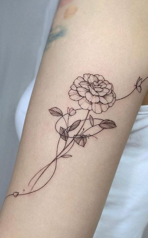 Fine Line Marigold Tattoo, Small Marigold Tattoo, Marigold Tattoo, Cosmos Tattoo, Maching Tattoos, Carnation Tattoo, Mom Tattoo Designs, Bouquet Tattoo, Mom Tattoo