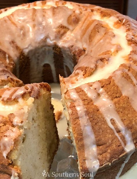 Egg Nog Pound Cake Southern Living, Eggnog Pound Cake Southern Living, Eggnog Bundt Cake Recipes, Egg Nog Pound Cake Recipe, Eggnog Treats, Eggnog Pound Cake Recipe, Eggnog Bread Recipe, Eggnog Pound Cake, Eggnog Cake Recipe