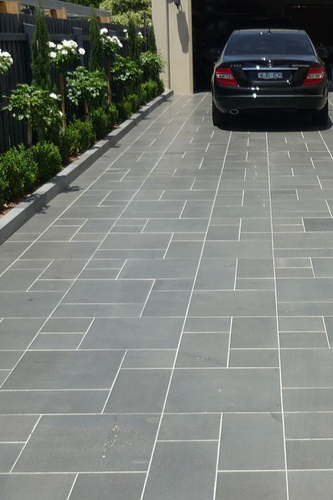 Driveway Tiles, Parking Tiles Design, Bluestone Paving, Coping Tiles, Ashlar Pattern, Bluestone Pavers, Parking Tiles, Pool Pavers, Paving Pattern