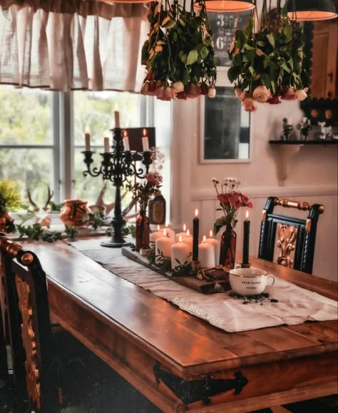 Cottagecore Dining Room, Practical Magic House, House Vibes, Aesthetic Living Room, Diy Halloween Decor, House Aesthetic, Dark Home Decor, Aesthetic Kitchen, Halloween Decorating