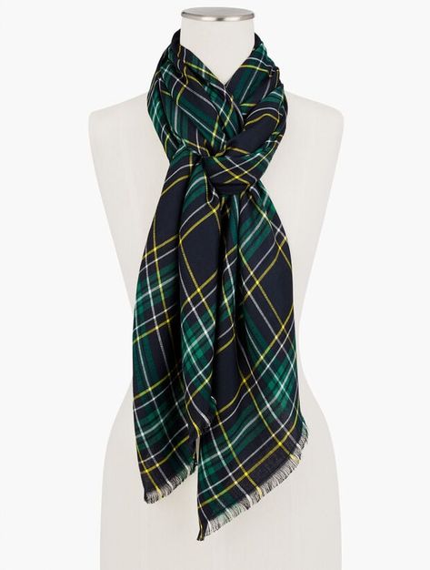 Black Watch Plaid, Black Watch Tartan, Modern Classic Style, Fringe Scarf, Classic Style Women, Type 4, Tartan Pattern, Tartan Plaid, Black Watch