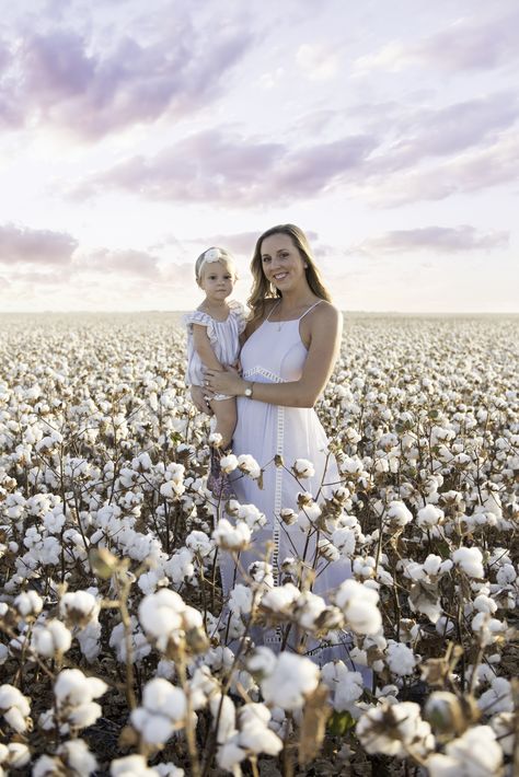 south texas cotton field family pictures Family Pictures In Cotton Field, Family Photos In Cotton Field, Family Photos Cotton Field, Cottonfield Family Pictures, Cotton Family Pictures, Family Cotton Field Pictures, Cotton Field Photoshoot Family, Cotton Field Family Pictures Outfits, Cotton Field Family Pictures