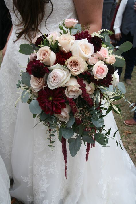 Burgundy Bride Bouquet Flower, Burgundy Mums Wedding, Burgundy Blush Wedding Bouquet, Roses And Dahlias Bouquet, Wedding Bouquet Burgundy And White, Blush And Maroon Bouquet, Bride Bouquets Maroon, Burgundy Bridesmaid Dresses Bouquet, White Blush Pink Burgundy Bouquet