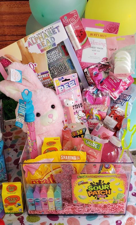 East Basket Ideas, Easter Gift Baskets For Teens, Bestie Easter Basket, Sister Easter Basket Ideas, Easter Basket For 21 Year Old, Pink Easter Basket Ideas, Girly Easter Basket Ideas, Easter Basket Giveaway Ideas, April Gift Basket Ideas