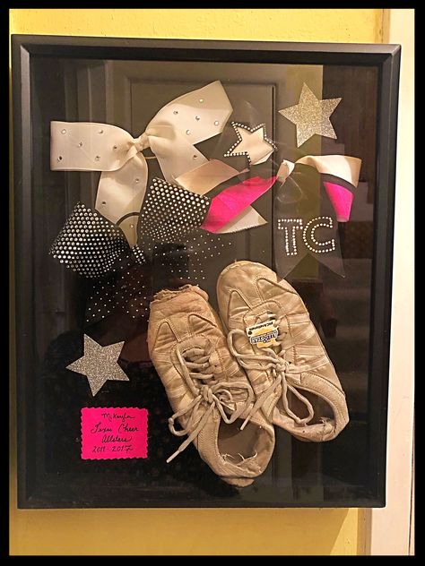 Senior Cheer Shadow Box Ideas, Bow Box Cheer, Cheer Uniform Shadow Box Ideas, Cheer Room Ideas, Cheer Shadow Box Ideas, Cheer Uniform Shadow Box, Cheer Box Ideas High School, Cheer Signs For Competition, Cheer Bedroom