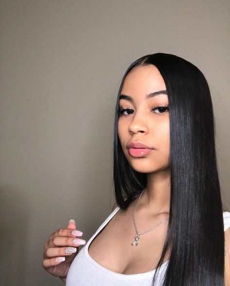 Straight Hair Baddie, Pretty Straight Hair, Brazilian Baddie, Brazilian Straight Hair Weave, Straight Weave, Straight Weave Hairstyles, Brazilian Straight Hair, Human Wigs, Cheap Human Hair