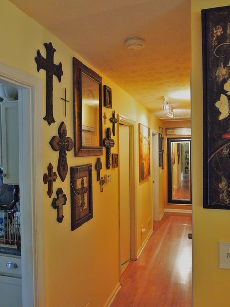 cross gallery wall Cross Wall Collage, Budget Decorating Ideas, Recipes From Scratch, Catholic Decor, Clock Faces, Staircase Wall, Empty Frames, Plates Vintage, Budget Decorating