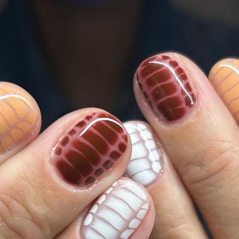 TONI BERRY on Instagram: "Loving this mixed snake skin on @browsbyjen 🐍 BIAB + minimal art #thegelbottle #thegelbottleinc #bloominggel #naturalnails #biab #biabnails #snakeskin #seattle #seattlenails" Short Snake Skin Nails, Red Snakeskin Nails, Red Snake Skin Nails, Snake Skin Nail Art, Snakeskin Nail Designs, Pink Snake Skin Nails, Red Snake Nails, Snake Skin Nails Designs, Snakeskin Nails