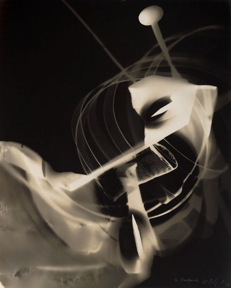 László Moholy-Nagy. Untitled. Circa 1940. Gelatin silver photogram. Bauhaus Principles, Laszlo Moholy Nagy, Moholy Nagy, San Francisco Museums, The Art Institute Of Chicago, Philadelphia Museum Of Art, Artist Models, Art Institute Of Chicago, Museum Exhibition