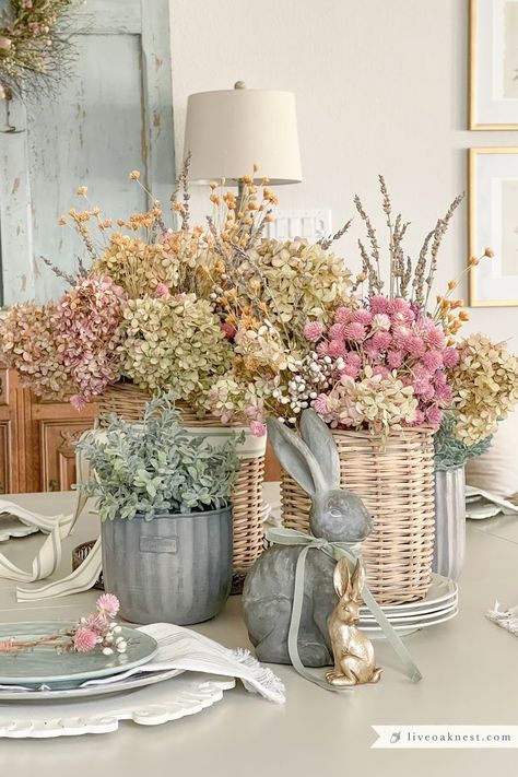 French Cottage Farmhouse Spring Cottage Decor Tour from Live Oak Nest www.liveoaknest.com Cottage Bedroom Decor, Spring Home Decor Ideas, French Cottage Decor, Country Easter, Spring Cottage, Cottage Table, Home Decor Spring, Cottage Decor Living Room, Spring Decor Diy