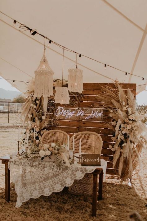 Best Patio Furniture, Country Western Wedding, Boho Wedding Theme, Western Themed Wedding, Country Theme Wedding, Patio Furniture Ideas, Boho Chic Wedding, Boho Wedding Decorations, Future Wedding Plans