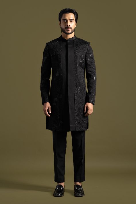 Shop for these amazing collections of Black Linen Satin Embroidery Cut Dana Gardenia Achkan With Trouser For Men by Paarsh online at Aza Fashions. Black Indo Western Dress, Trendy Suits For Men, Sangeet Outfit For Men, Western Outfits For Men, Achkan For Men, Indo Western Outfits For Men, Indo Western Dress For Men, Trouser Men, Trouser For Men