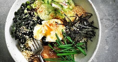 Seaweed, amaranth and brown rice bowl recipe | Gourmet Traveller Brown Rice Bowl Recipe, Rice And Seaweed, Brown Rice Bowl, Rice Bowl Recipe, Healthy Rice, Brown Rice Recipes, Rice Bowls Recipes, Health Dinner, Hearty Stews