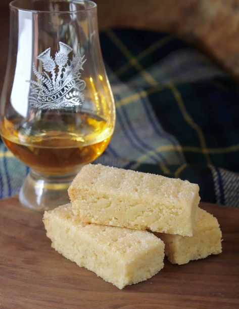 shortbread fingers with a glass of Scotch whisky Traditional Shortbread Recipe, Shortbread Fingers, Best Shortbread Cookie Recipe, Easy Shortbread Cookie Recipe, Scottish Shortbread Cookies, Best Shortbread Cookies, Scottish Shortbread, Caramel Shortbread, Shortbread Recipe