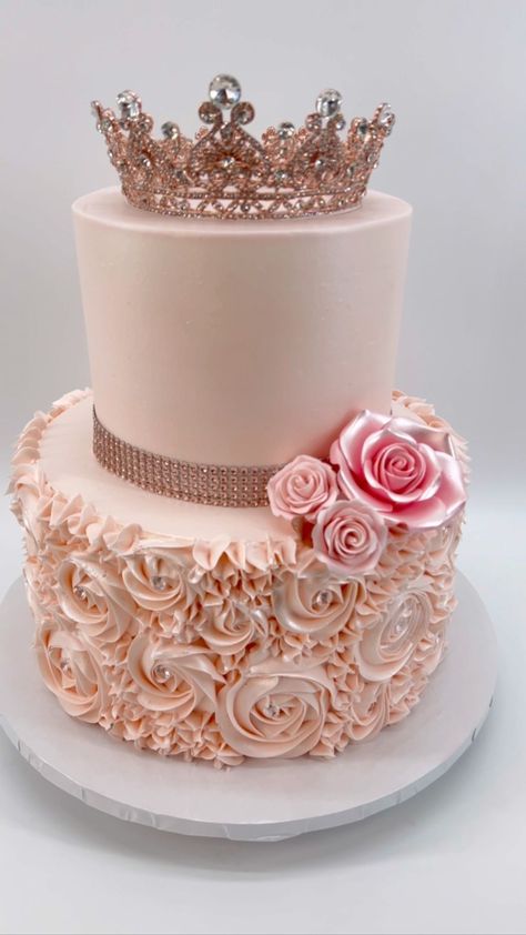 Birthday Cakes For Quinceanera, Fancy Pink Birthday Cake, 15 Cakes Quinceanera Rose Gold, Quiencera Themes Rose Gold, Rose Gold Two Tier Cake, Rose Gold 15 Cake, Dusty Rose Cake Birthday, Pink Two Layer Birthday Cake, Rose Gold Quinceanera Cake Ideas