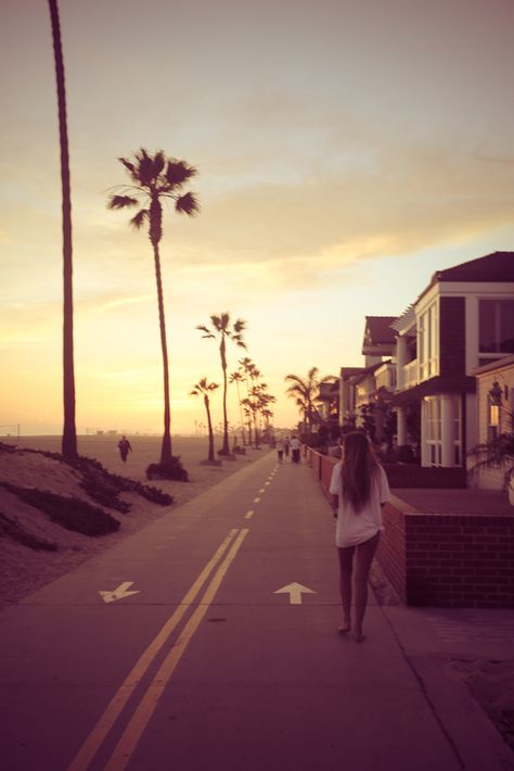 Boardwalk cali Cali Life, California Girl, California Love, California Dreamin', California Dreaming, Wanderlust Travel, Santa Monica, Beach Life, Happy Places