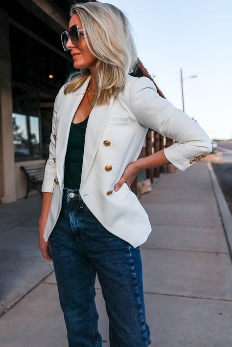 womens white double breasted blazer with gold buttons fashion blogger outfit with blue jeans black bodysuit Double Breasted Blazer Outfit Women Casual, Womens White Blazer Outfit, White Blazer Gold Buttons Outfit, White Double Breasted Blazer Outfit, Casual White Blazer Outfit, White Blazer Outfits For Women, Double Breasted Blazer Outfit Women, Outfit With Blue Jeans, Blazer Outfits For Women Casual