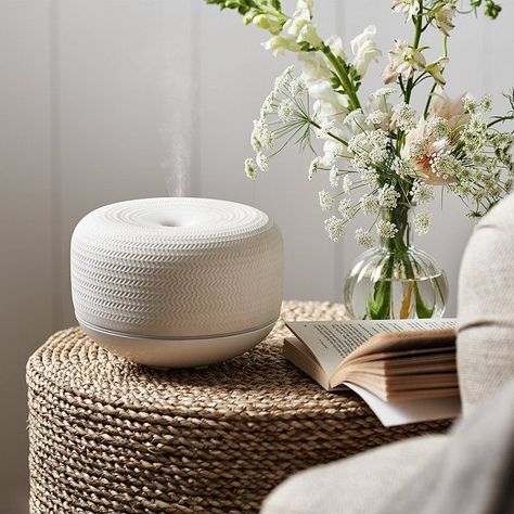 Textured Ceramic Electronic Diffuser Muji Diffuser, Luxury Diffuser, Aromatherapy Associates, Bedroom Night Light, Spa Accessories, Soho House, White Company, Luxury Fragrance, Getting Out Of Bed