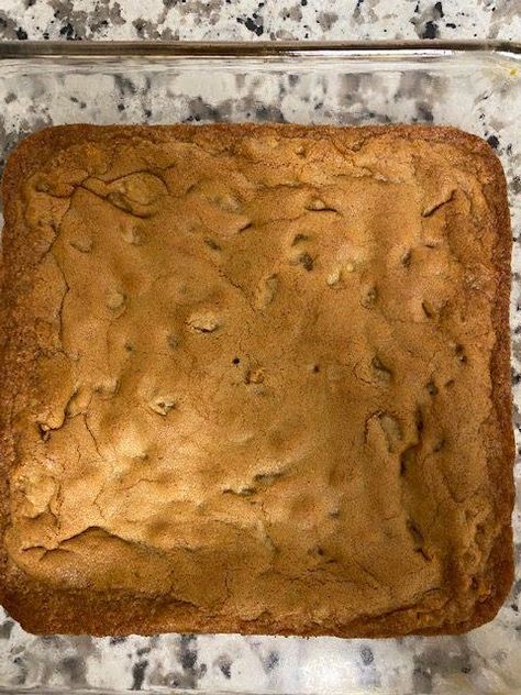 Old Fashioned Brownies, Butterscotch Brownies Recipe, Butterscotch Brownies, Brownies Recipe, Brownie Cake, Vintage Cookbooks, Chocolate Brownies, Brownie Recipes, Dessert Bars