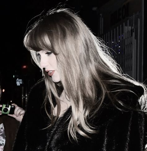 Taylor Swift coquette icon 💌 (Mine !) Taylor Swift Coquette, Taylor Swift Profile, Estilo Taylor Swift, Taylor Swift Posters, Swift Photo, Long Live Taylor Swift, Taylor Swift Fan, Live Taylor, Taylor Swift 13