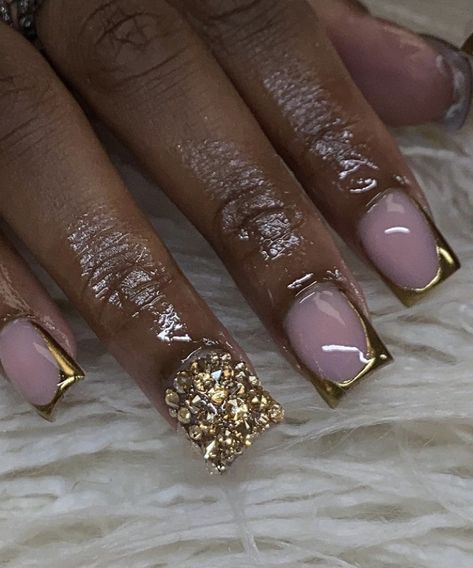 Gold Chrome Nails With Rhinestones, Two Color Chrome Nails, Gold Chrome And White Nails, Short Gold Nails Acrylic, Gold Bling Acrylic Nails Short, Gold Red Bottom Nails, Birthday Nails Pink And Gold, Black And Gold Metallic Nails, Gold Nail Set Short