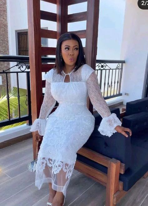 Lace Short Gown Styles, Short Gown Styles, White Lace Dress Short, Lace Dress Classy, White Lace Gown, Boubou Styles For Women, African Designs, African Dresses For Kids, Kente Styles