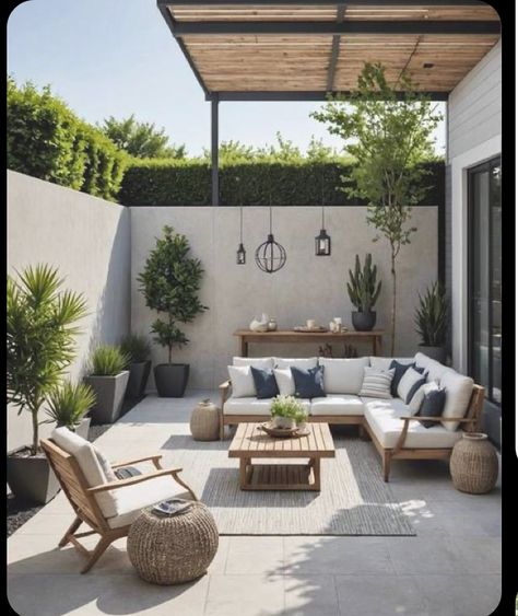 Small Outdoor Living Space Design, Outdoor House Garden, Mexican Modern Backyard, Garden Patio Furniture Ideas, Outdoor Villa Design, Beautiful Patio Ideas, Backyard Terrace Ideas, Outside Terrace Ideas, Patio Terrace Ideas