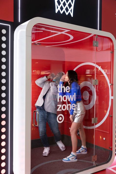 Target x Timberwolves - The Howl Zone - Experiential Activation in Minneapolis, MN | The Vendry Interactive Booth Design, Interactive Booth Ideas, Activation Games, Interactive Booth, Booth Games, Booth Activation, Brand Activation Ideas, Experiential Marketing Events, Marketing Activations