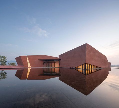 Courtyards: The Heart of Multi-Generational Houses in India Visitor Center Architecture, Cultural Center Architecture, Heart Line, Center Line, Kunming, Cultural Centre, Vernacular Architecture, Museum Architecture, Arch Daily