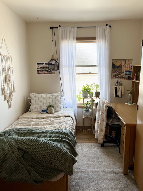 college dorm inspo cozy college dorm inspo cozy  pink college dorm inspo cozy  green college dorm inspo cozy  blue college dorm room inspo cozy Single Room College Dorm Ideas, Plain Dorm Room, Single Person Dorm Room, Basic Dorm Room Ideas, One Person Dorm Room Ideas, Double As A Single Dorm Room, Single Dorm Room Ideas Layout, Minimal Dorm Room Ideas, College Dorm Single