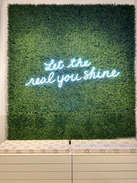 Grass Wall And Neon Sign, Neon Signs On Grass Wall, Foliage Wall With Neon Sign, Green Wall Neon Sign, Grass Wall With Neon Sign Bedroom, Neon Sign With Greenery, Plant Wall With Neon Sign, Boxwood Wall With Neon Sign, Green Wall With Neon Sign