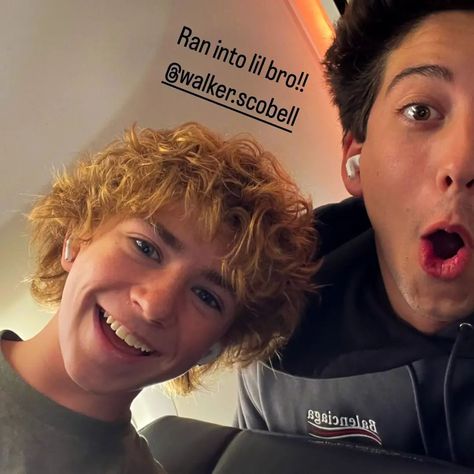 Pjo Series, Milo Manheim, Zio Rick, Jackson Walker, Percy Jackson Cast, Walker Scobell, Percy Jackson Books, Percy Jackson Funny, Percy Jackson Fandom