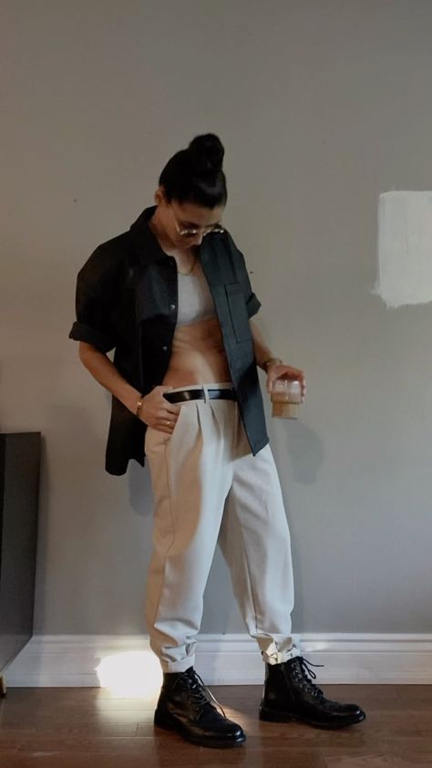 Masc lesbian fashion idea   #fallfashion #lgbtqfashion #springstyle    #summerstyle  #fitness #womeninsuits Edgy Lesbian Style, Stereotypical Lesbian Outfit, Cargo Pants Outfit Masc Women, Masc Lesbian Poses, Stemme Lesbian Style, Mask Lesbian Style, Cool Lesbian Style, Lesbian Party Outfit, Casual Lesbian Outfits