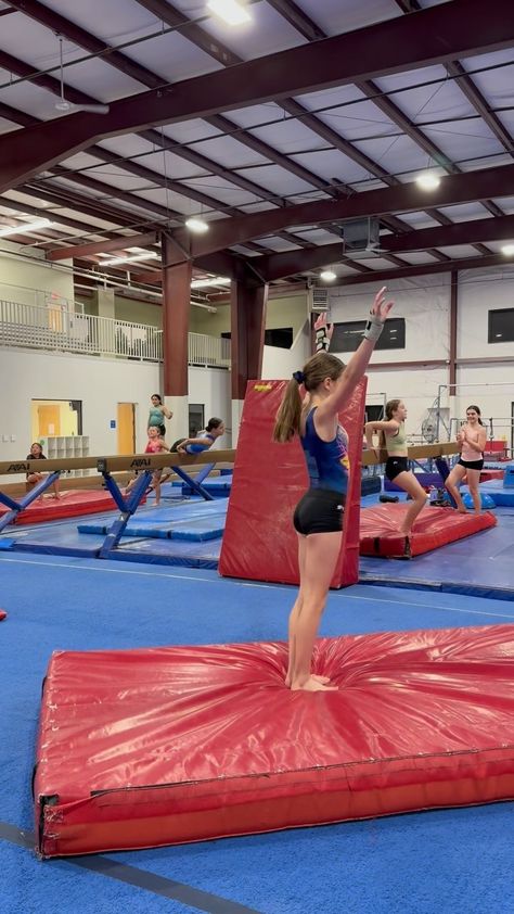 Bailie's Gymnastics | Glide shaping basics, and a good reminder to extend before going into the kip! . . . . . #bailiesgymnastics #tumbling #gymnast #gymnastics… | Instagram Gymnastics Aesthetic Photos, Gymnastic Aesthetic, Gymnastics Flips, Dance Acrobatics, Gymnastics Aesthetic, Gymnastics Practice, Lehi Utah, Gymnastics Competition, Cheer Picture Poses