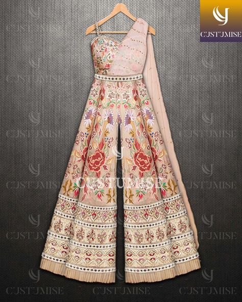 Lehenga Wedding Dress, Outfits In Winter, Saree Outfits, Dress Designing Ideas, Trendy Outfits Indian, Dress Designing, Indian Outfits Lehenga, Lehenga Designs Simple, Designing Ideas