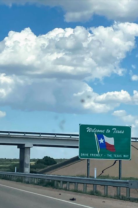 Welcome To Texas Sign Aesthetic, Flower Mound Texas, Living In Texas Aesthetic, American Astethic, Texas Life Aesthetic, Texas Apartment Aesthetic, Texas City Aesthetic, Texas Astethic, Texas Aesthetic Vintage