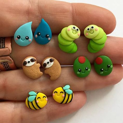 Polymer Clay Jewelry Tutorials, Polymer Clay Jewelry Diy, Polymer Clay Animals, Polymer Crafts, Cute Polymer Clay, Clay Jewelry Diy, Clay Art Projects, Fimo Clay, Clay Design