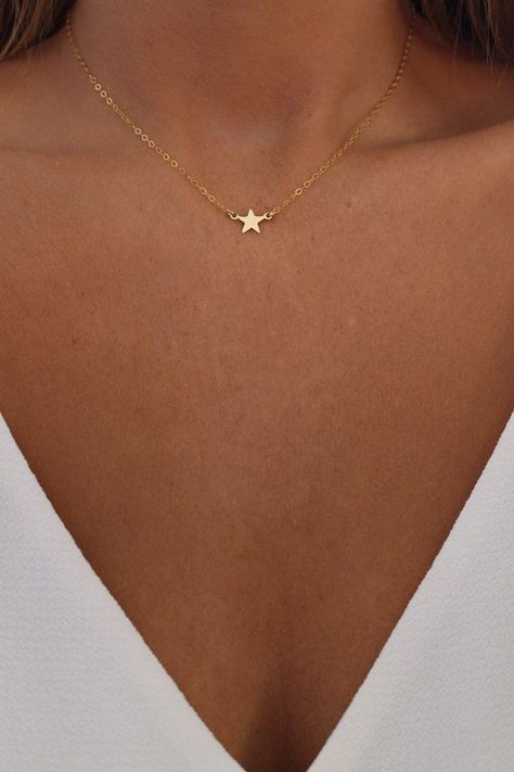 Tiny Gold Star Necklace | Mini Star Choker Necklace | Celestial Necklace | Bridesmaids Necklace | Co - Gold Star Necklace, Constellation Jewelry, Star Choker, Dainty Diamond Necklace, Star Necklace Gold, Celestial Necklace, Ring Der O, Classy Jewelry, Bridesmaid Necklace