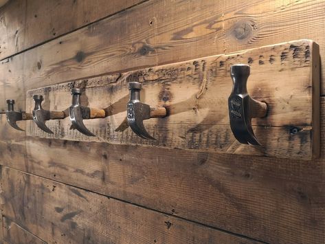 Industrial Coat Rack, Pulley Light, Rustic Furniture Design, Rustic Farmhouse Furniture, Rustic Coat Rack, Metal Outdoor Furniture, Pallet Headboard, Farmhouse Window, Tool Room