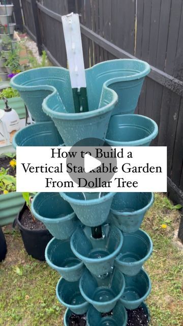 Vertical Growing Vegetables, Vertical Home Garden, Vegetable Garden Design Backyard, Cute Vegetable Garden Ideas, Easy Indoor Garden, Diy Garden Shelf, Fence Vertical Garden, Diy Garden On A Budget, Diy Urban Garden